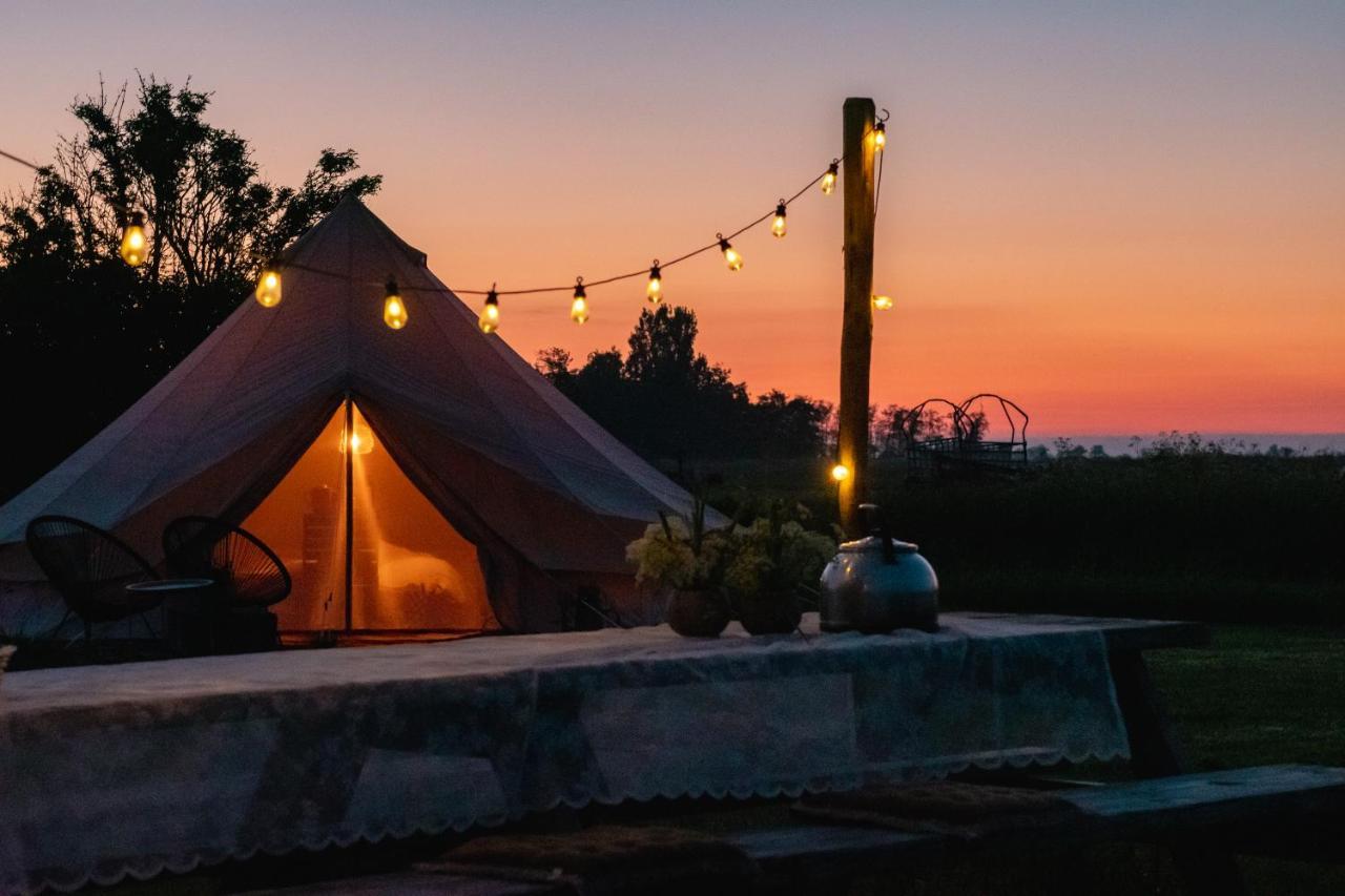 Smuk Lytse Bell Tent Echtenerbrug エクステリア 写真